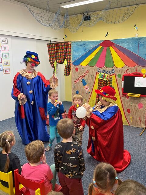 5DB7B565-89BF-4BEF-93D3-C1063CC4CBED