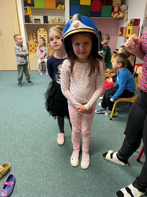 4283E1D2-6895-4EA2-A8CC-9CEB7B3156AE