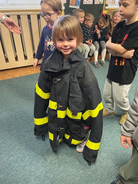 B8B26FD5-939D-4D71-85BE-B83D6E64253A