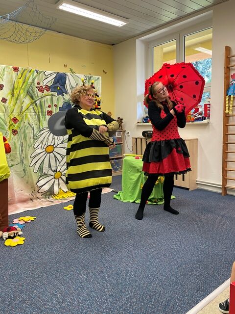 A8AB2B13-8FE6-4CD9-98CA-6E8DC0CF7CB4