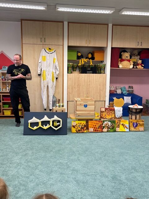 60AE8B79-2F5E-41C7-8FB0-8E4A2142189A