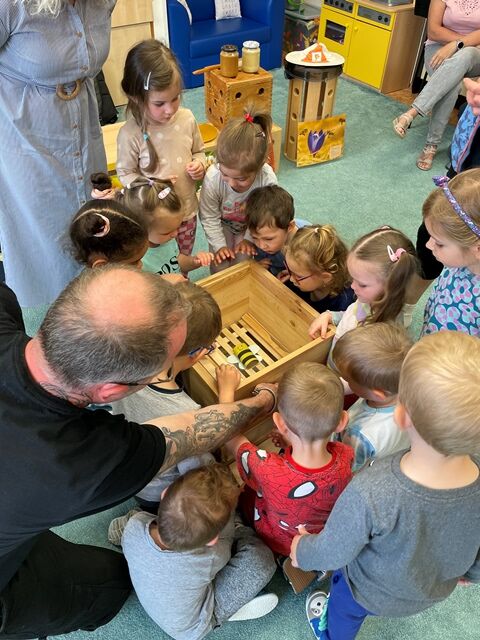 8135333D-43FB-4840-B7BC-1B4E433A91F8