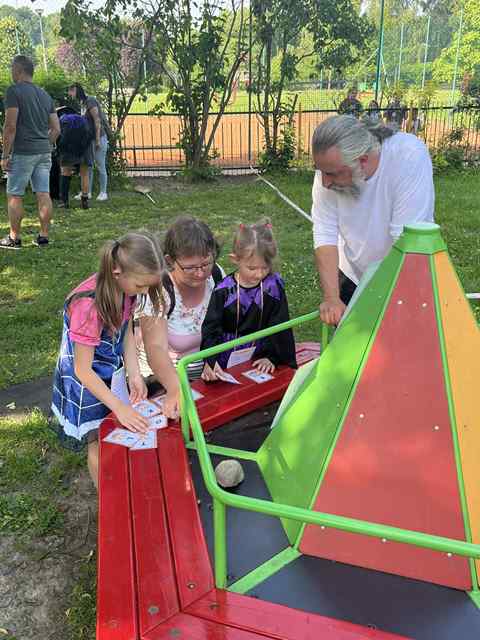 2603903F-A175-427A-B781-F24A661CCDCC